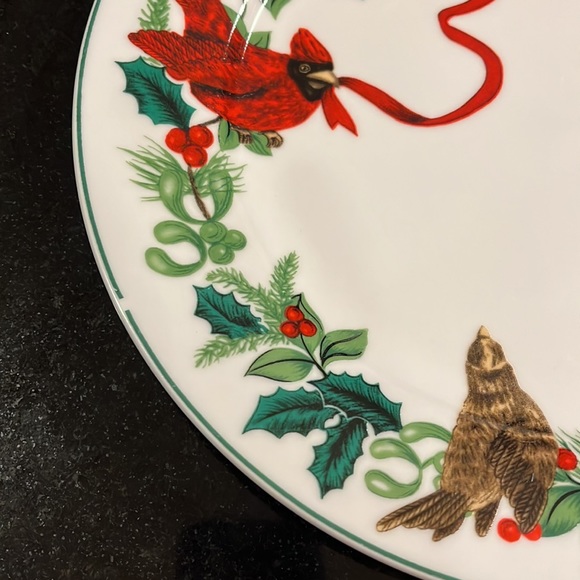 Dinner Plate Cardinal Christmas by ROYAL NORFOLK - Set of 2 - Picture 5 of 11